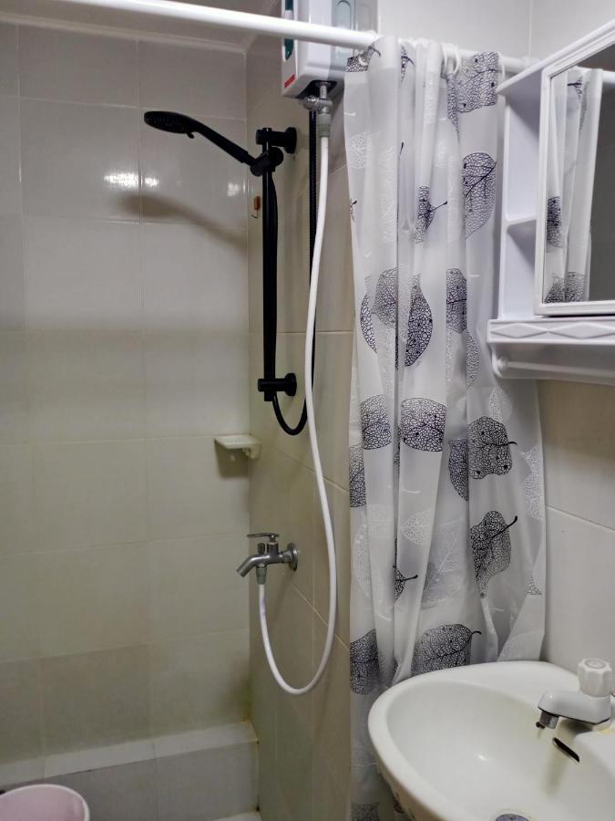 Condotel Dc Marina Spatial Felinvest Dumaguete City Exterior foto